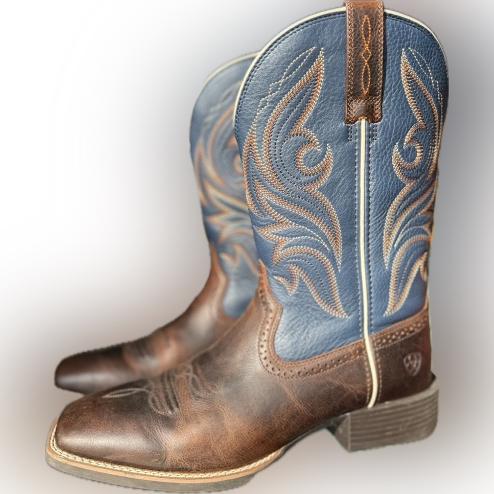 Mens ARIAT square toe boots size 10.5D